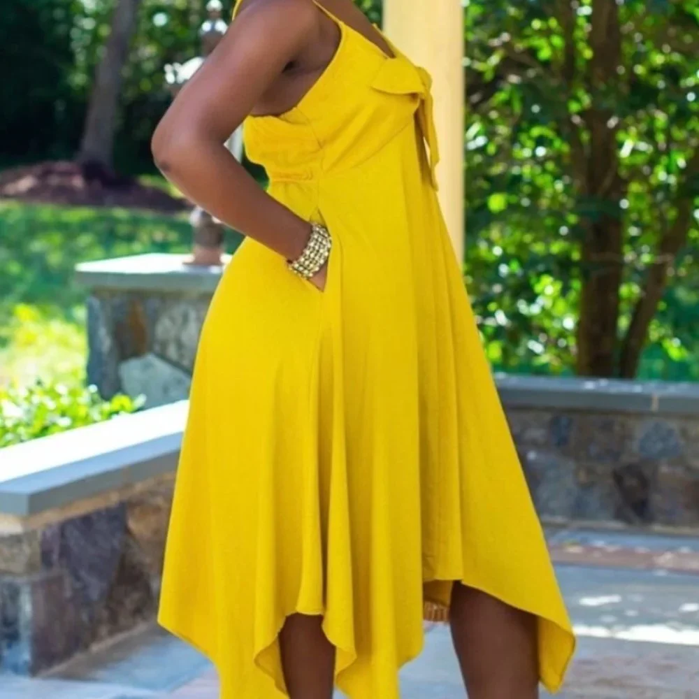 Dress - Picture 2 of 2